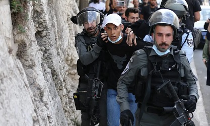 Tentara Israel Tangkap 1.228 Warga Palestina Selama Bulan April 
